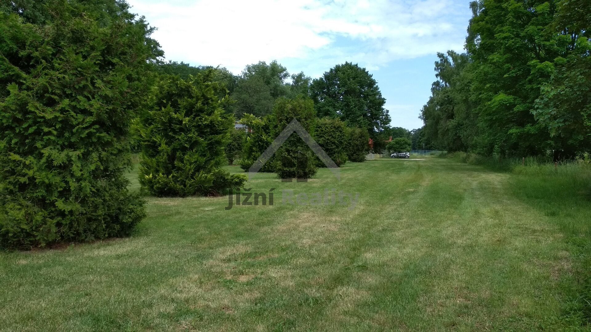 Prodej komerčního prostoru 1000 m² - foto 2