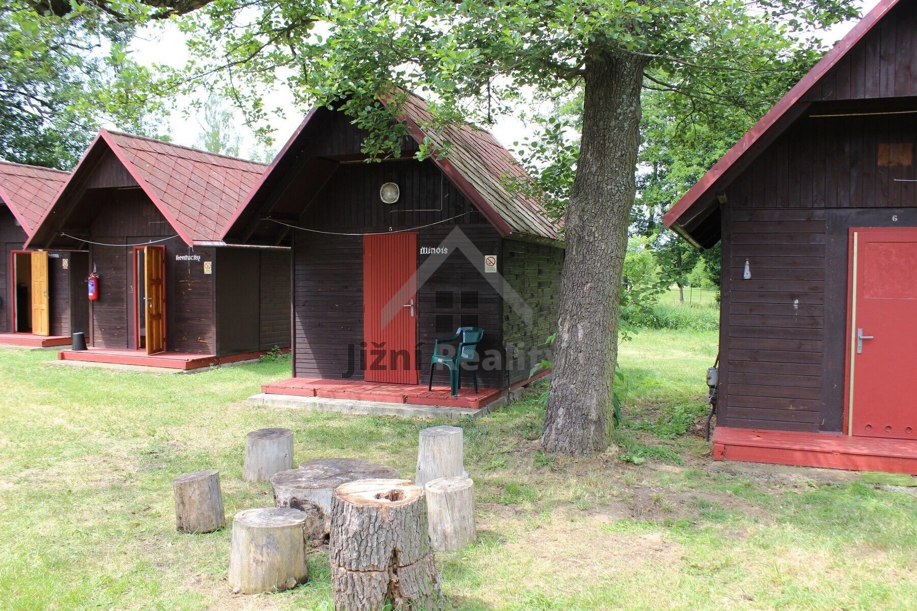 Prodej komerčního prostoru 1000 m² - foto 21