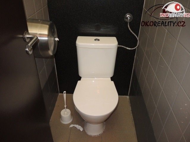 Pronájem nemovitosti 104 m² - foto 7