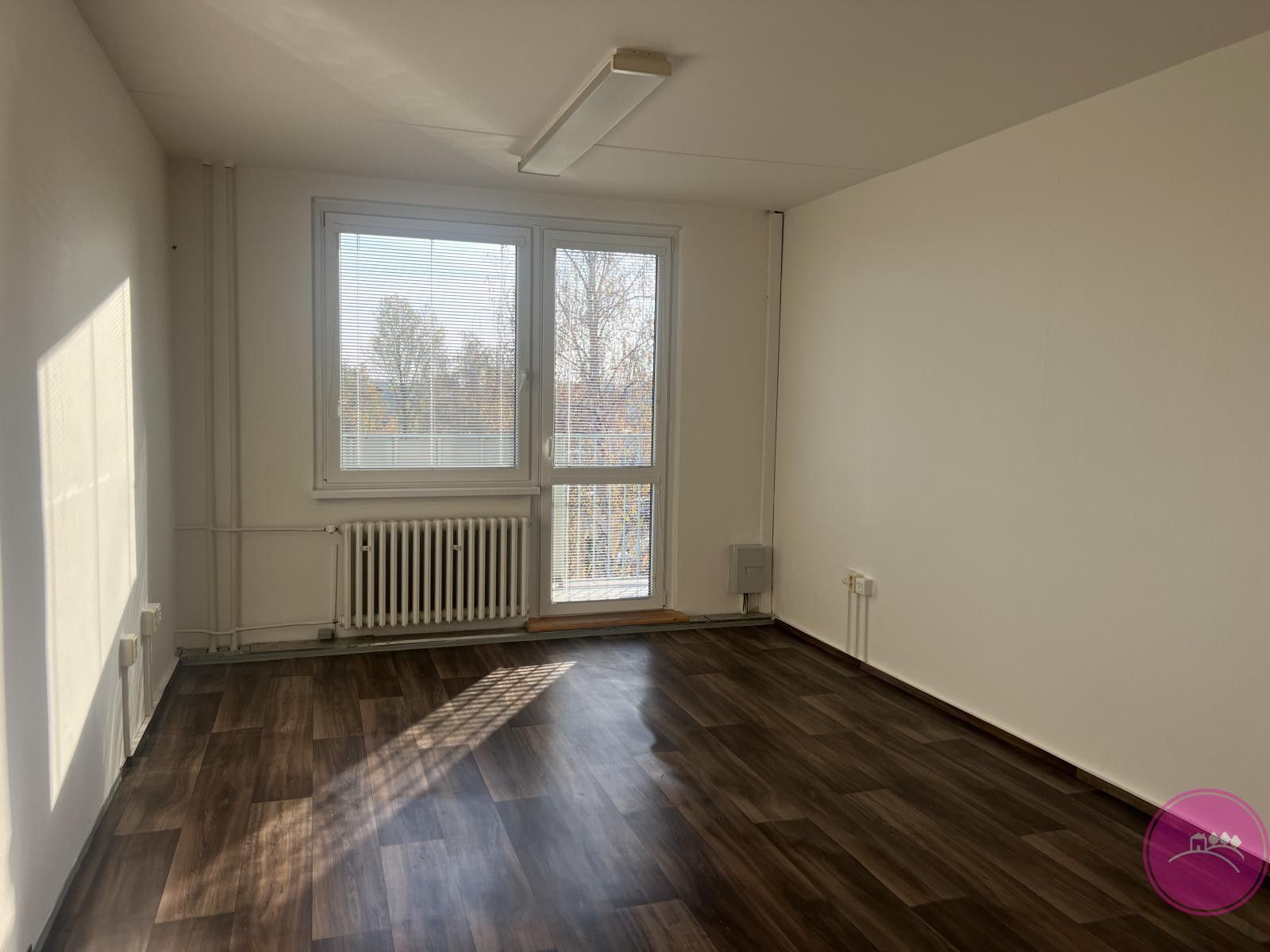Pronájem komerčního prostoru 20 m² - foto 1