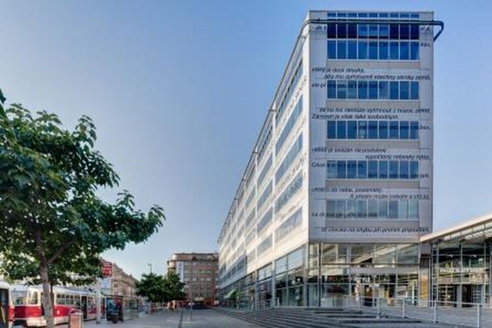 Pronájem komerčního prostoru 49 m² - foto 3