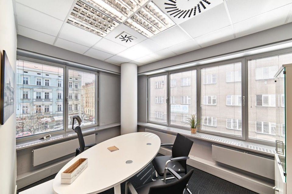 Pronájem komerčního prostoru 49 m² - foto 2