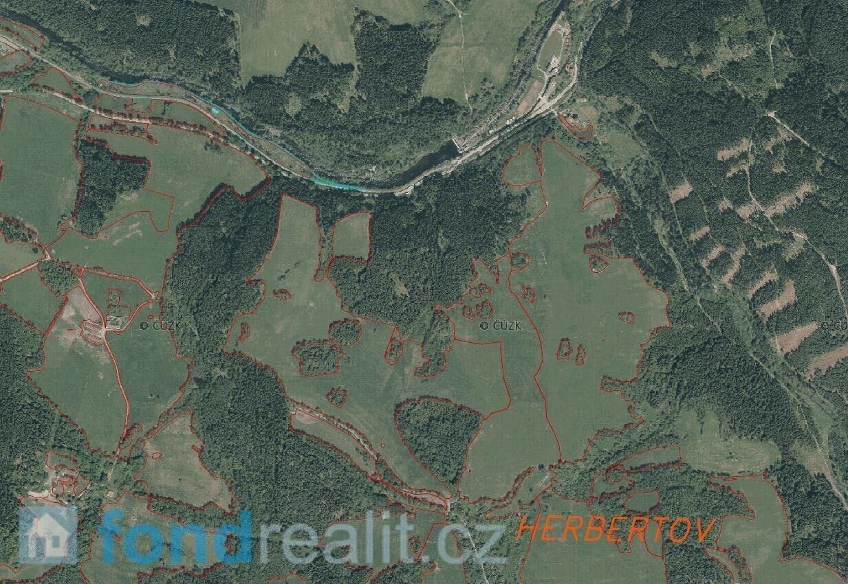 Prodej nemovitosti 23186 m² - foto 1