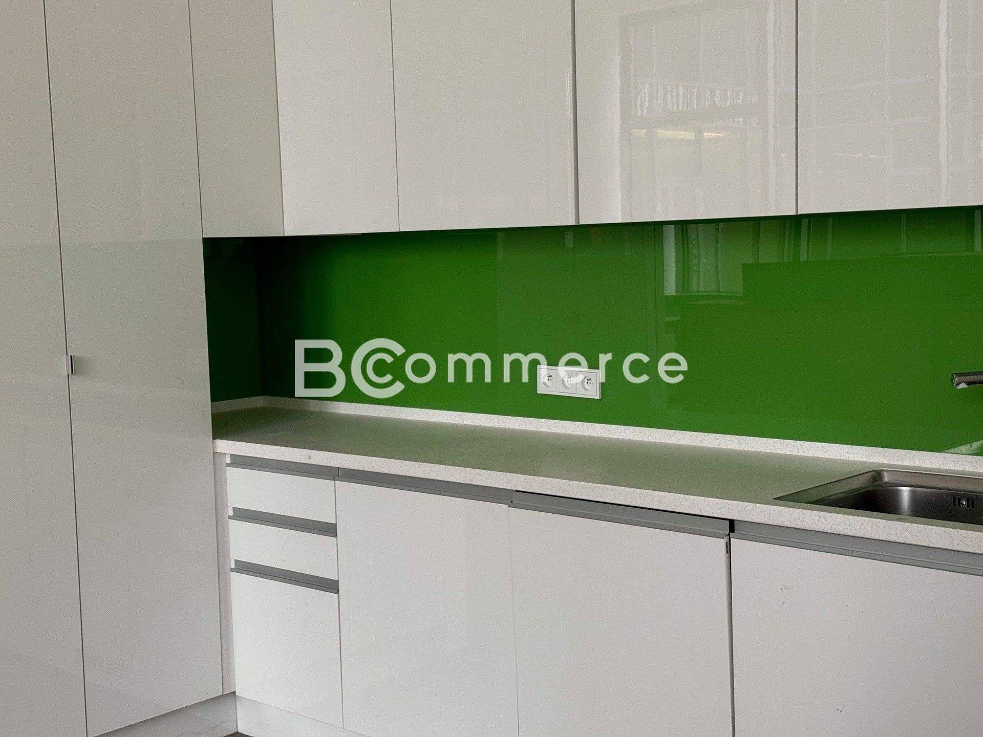 Pronájem komerčního prostoru 780 m² - foto 7