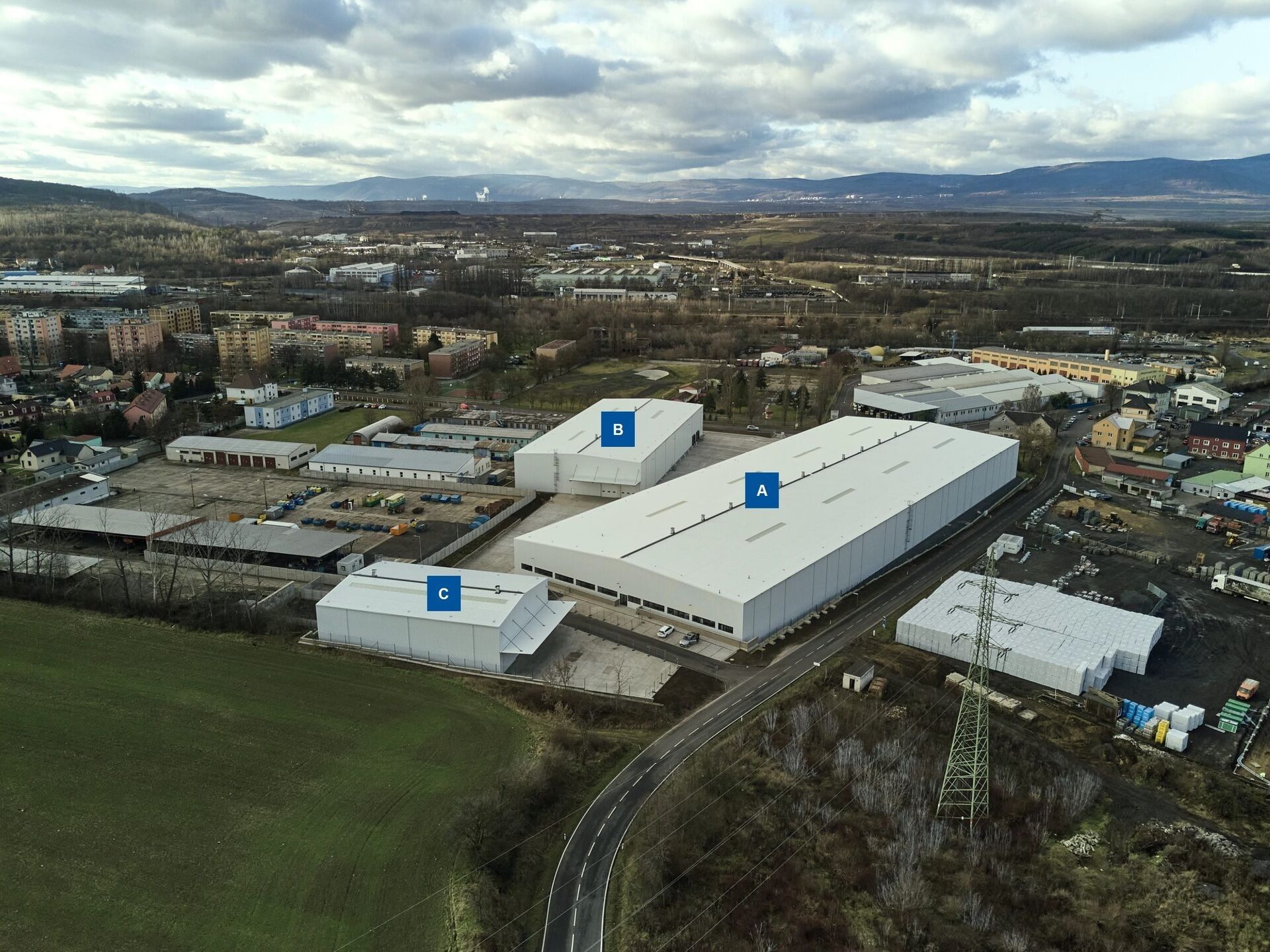 Pronájem komerčního prostoru 13211 m² - foto 23
