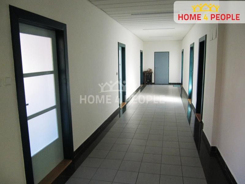 Pronájem komerčního prostoru 30 m² - foto 4
