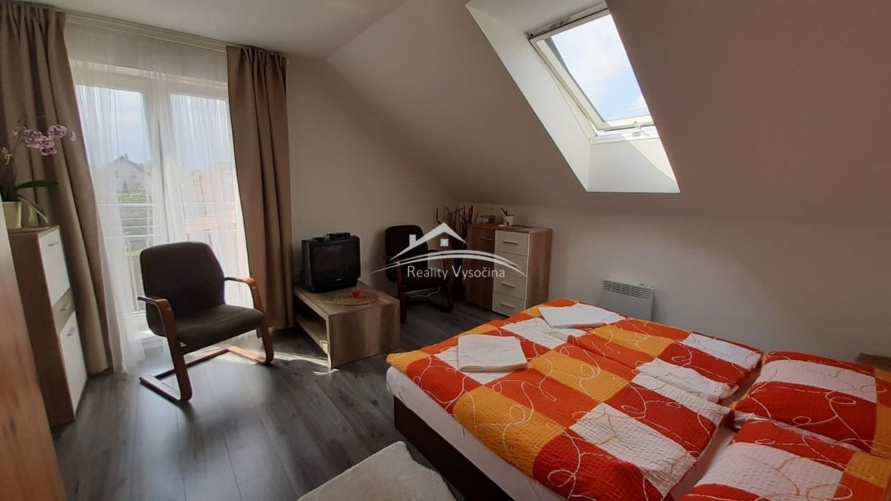 Pronájem bytu 1+kk 20 m² - foto 2