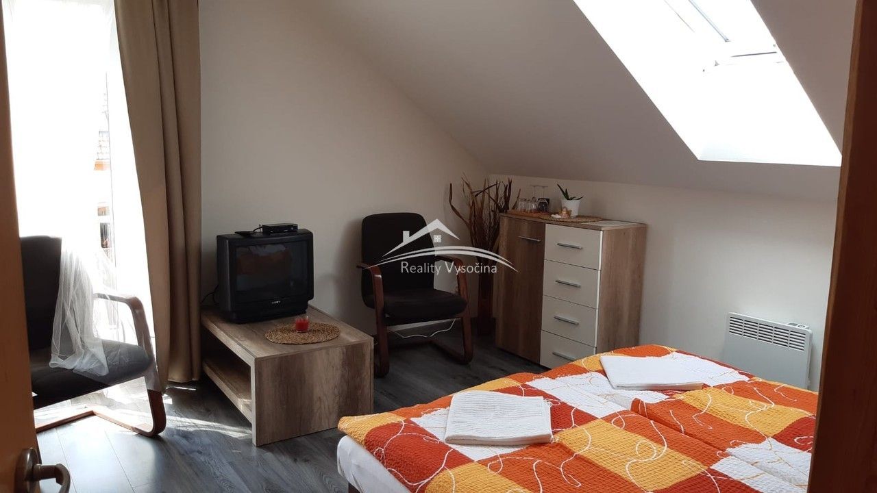 Pronájem bytu 1+kk 20 m² - foto 6