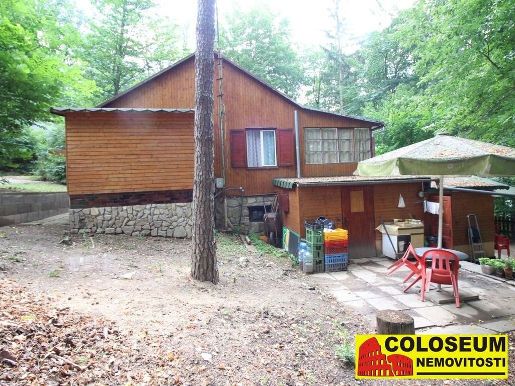 Prodej komerčního prostoru 250 m² - foto 1