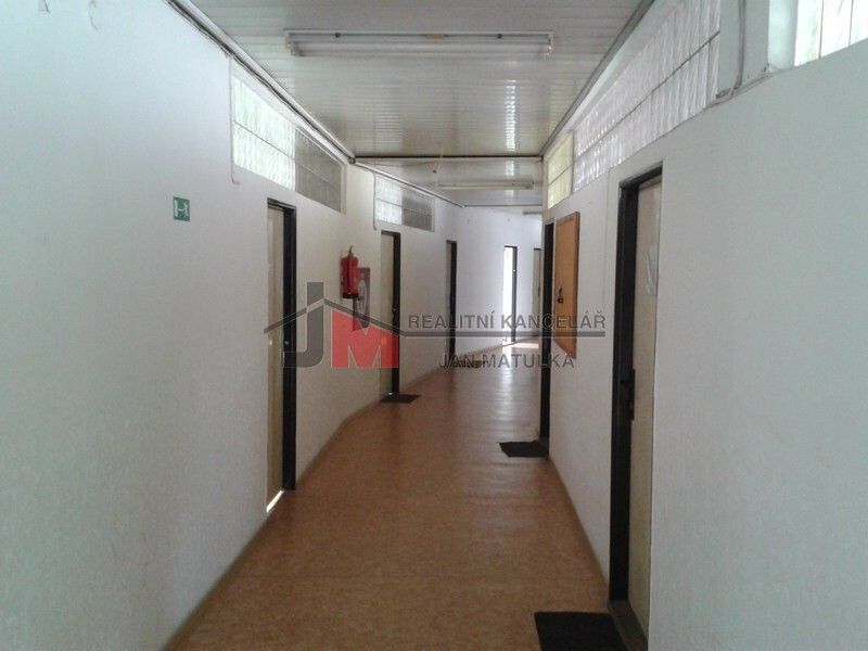 Pronájem komerčního prostoru 23 m² - foto 9