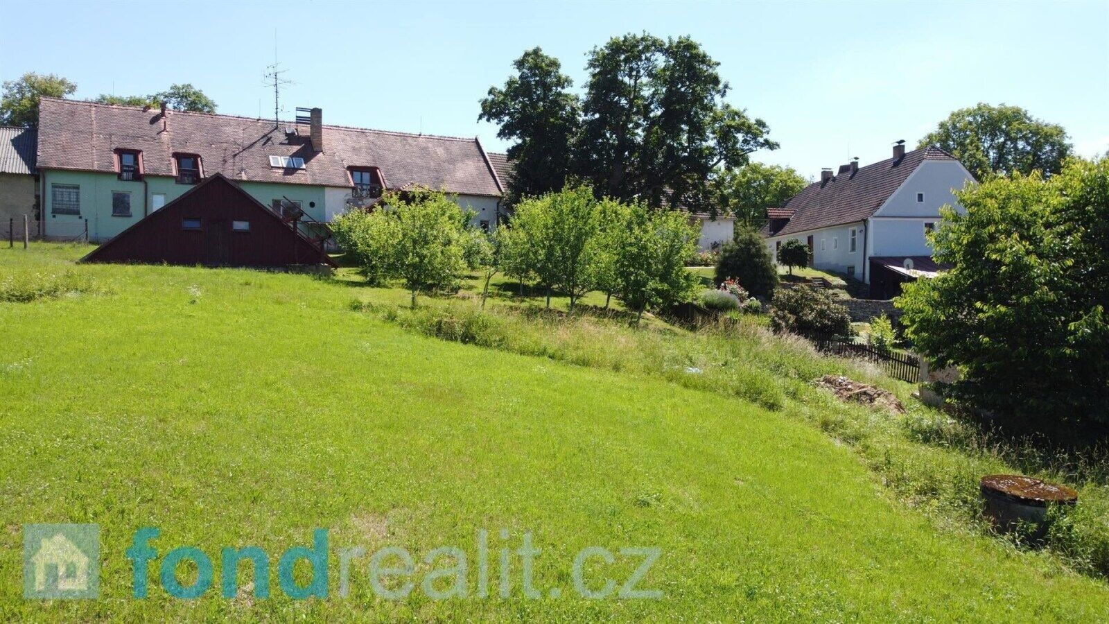 Prodej pozemku 2921 m² - foto 4
