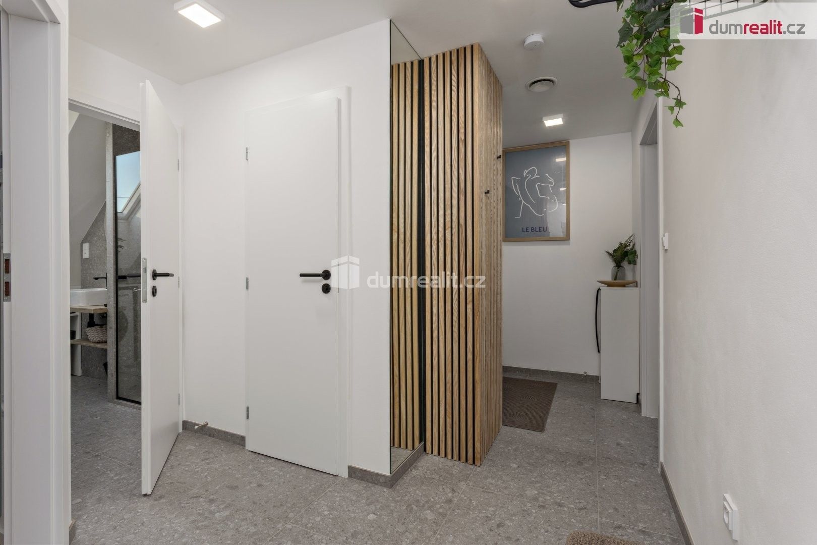 Pronájem bytu 3+kk 68 m² - foto 17