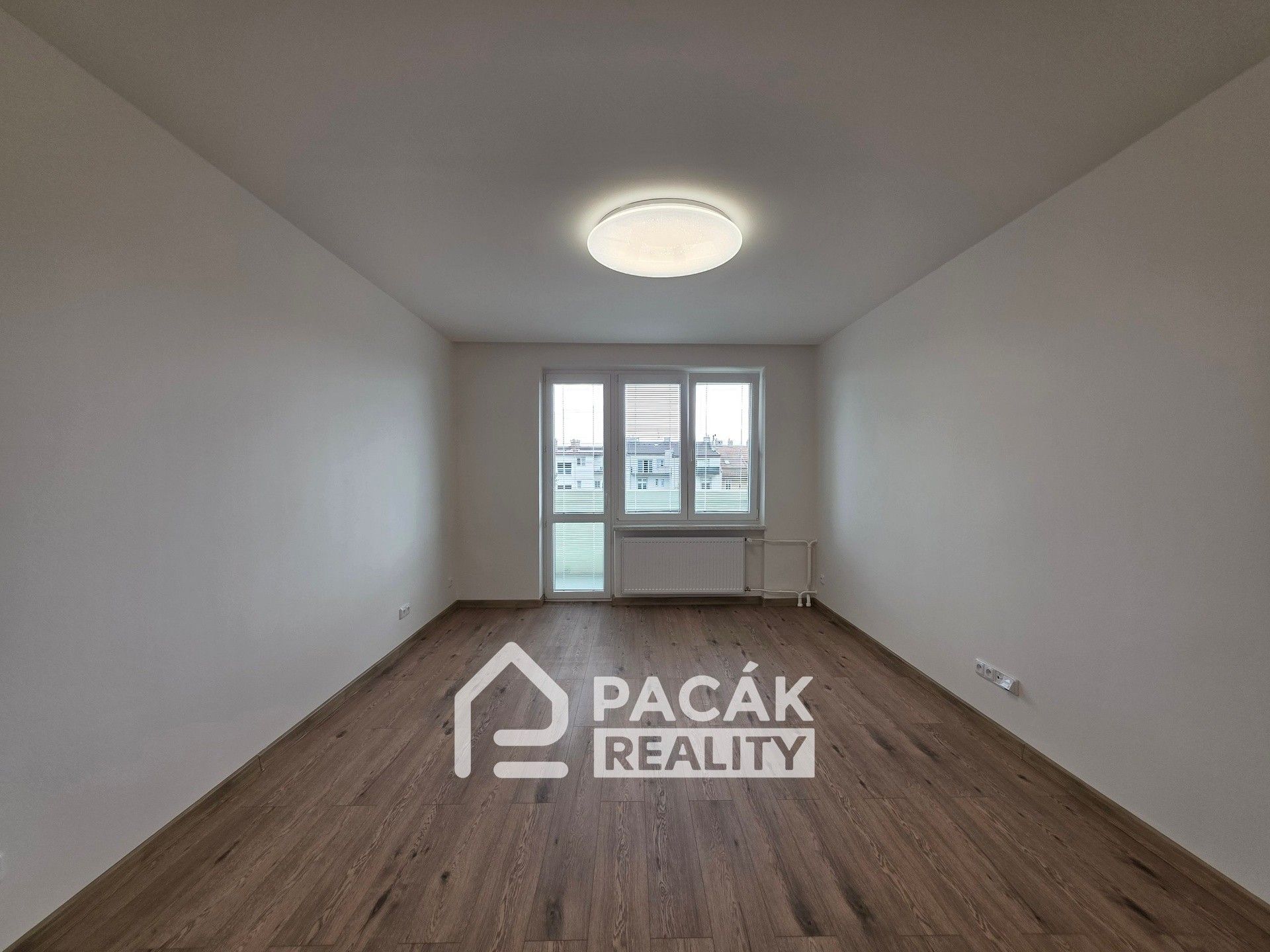 Pronájem bytu 3+1 78 m² - foto 5