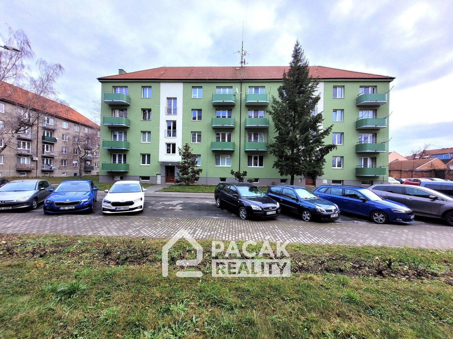 Pronájem bytu 3+1 78 m² - foto 4