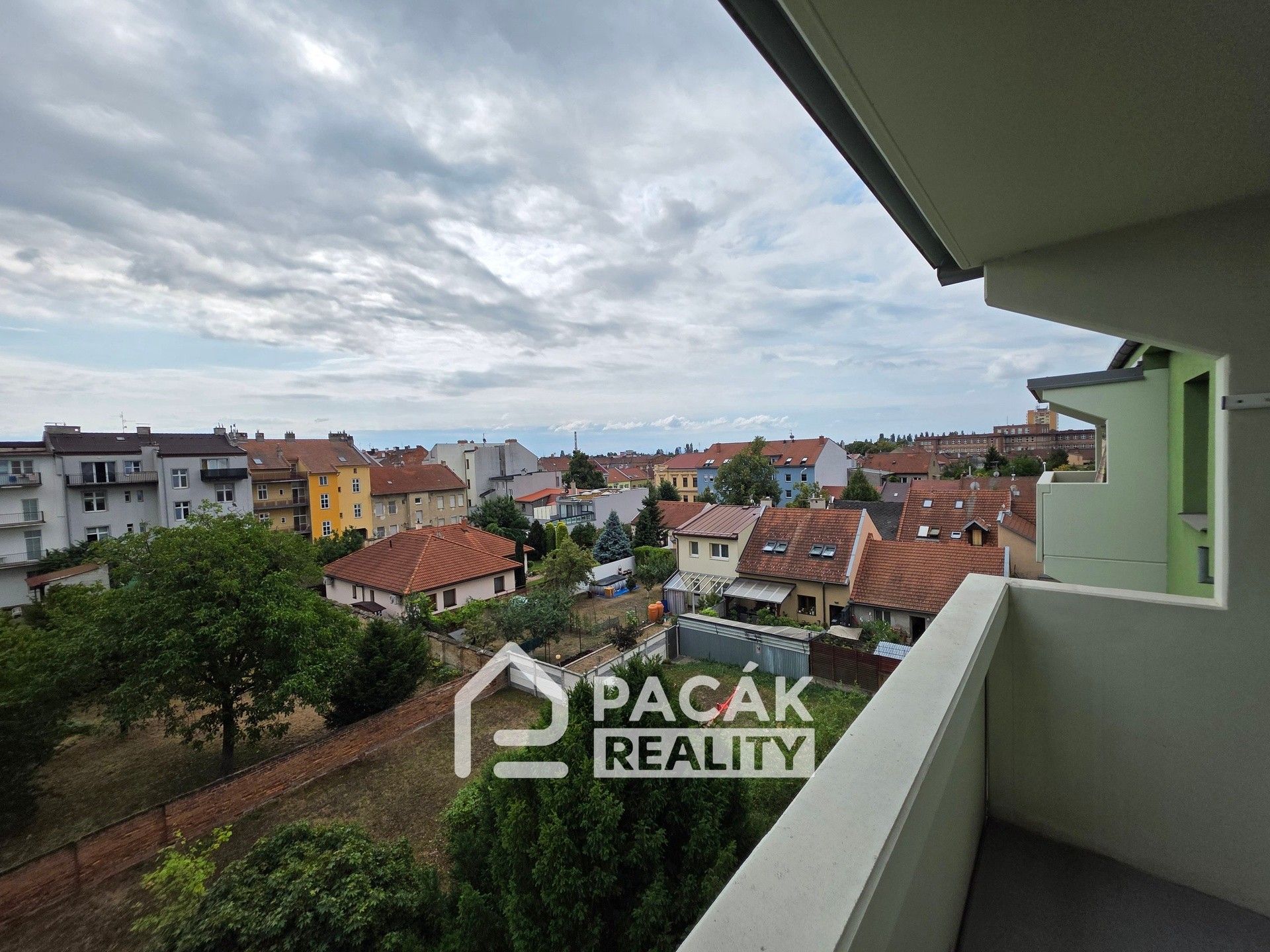 Pronájem bytu 3+1 78 m² - foto 11
