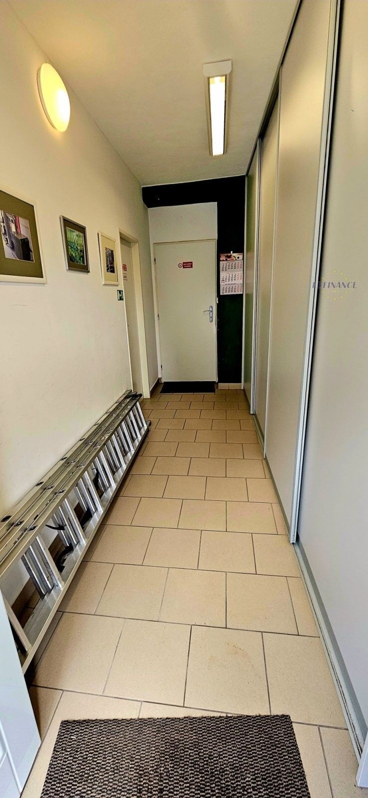 Prodej komerčního prostoru 235 m² - foto 18