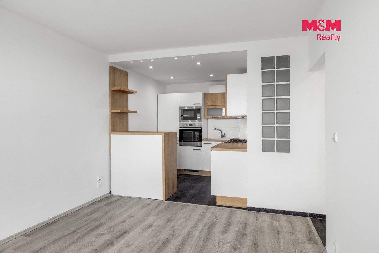 Pronájem bytu 2+kk 46 m² - foto 2