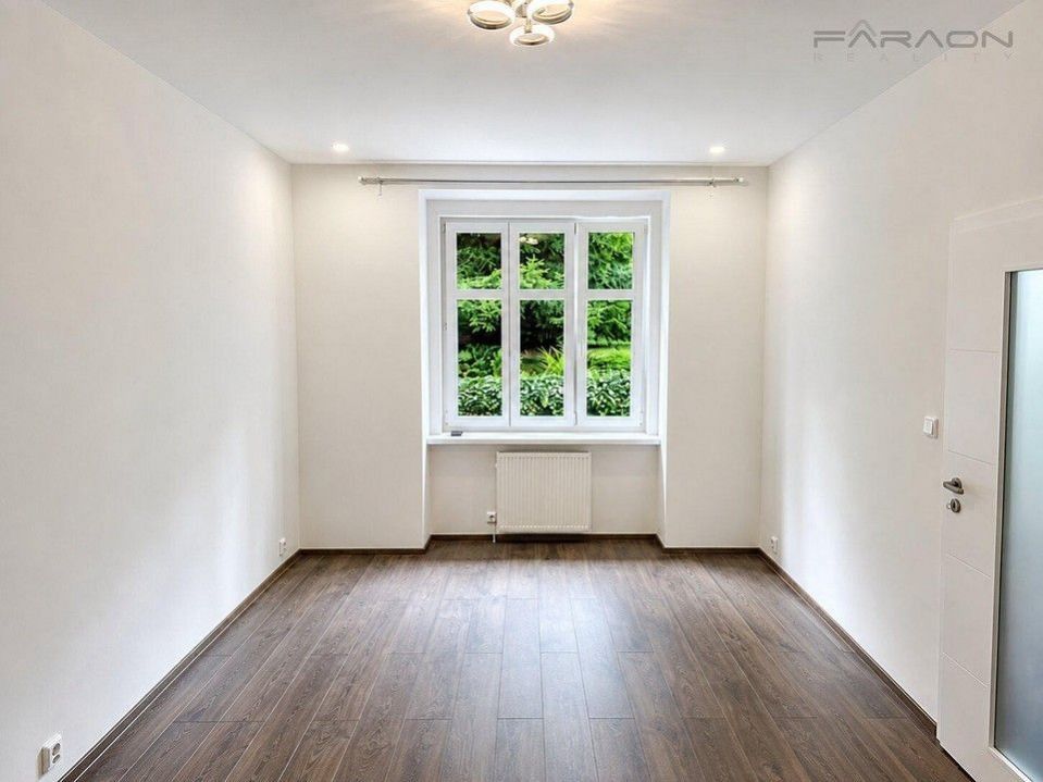 Pronájem bytu 2+kk 50 m² - foto 1