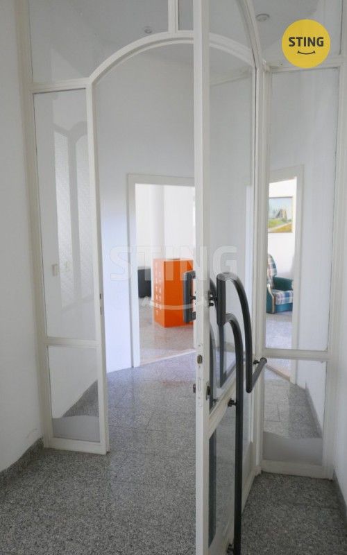 Pronájem komerčního prostoru 88 m² - foto 7