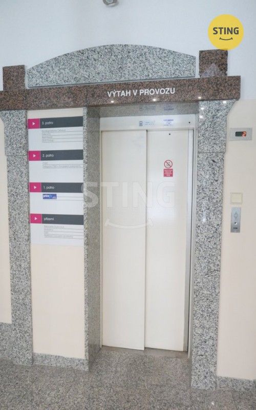 Pronájem komerčního prostoru 88 m² - foto 9