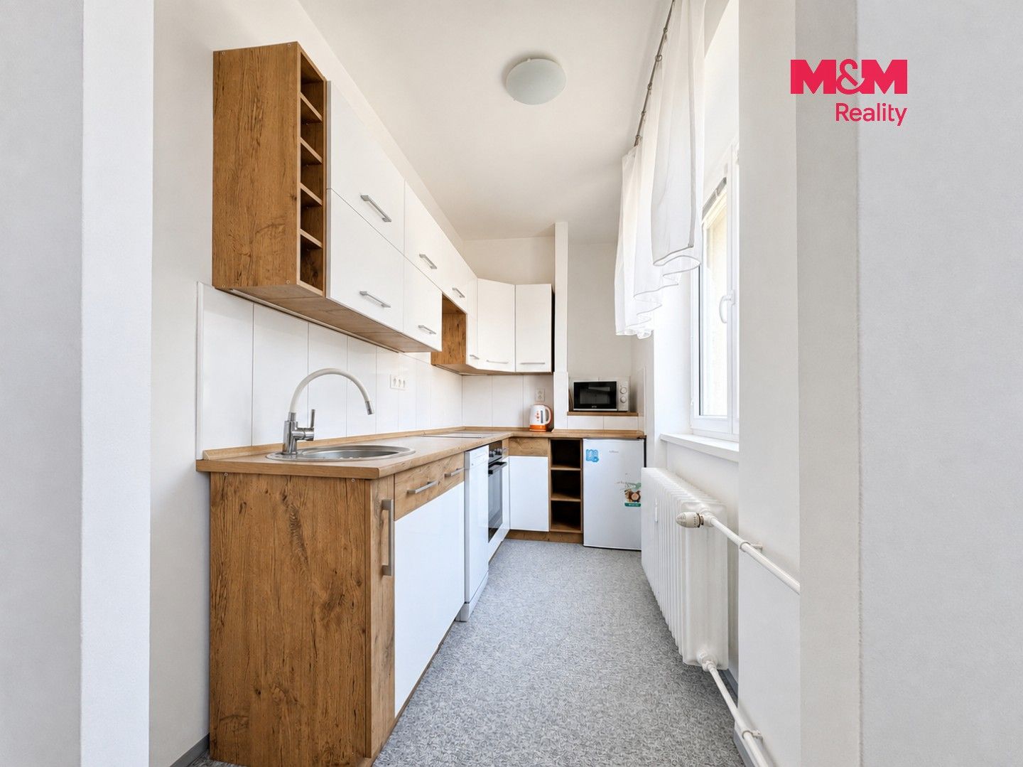 Pronájem bytu 3+1 65 m² - foto 2