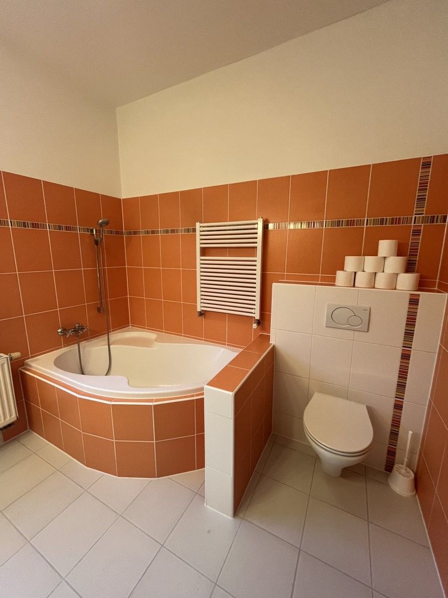 Pronájem bytu 3+kk 89 m² - foto 12
