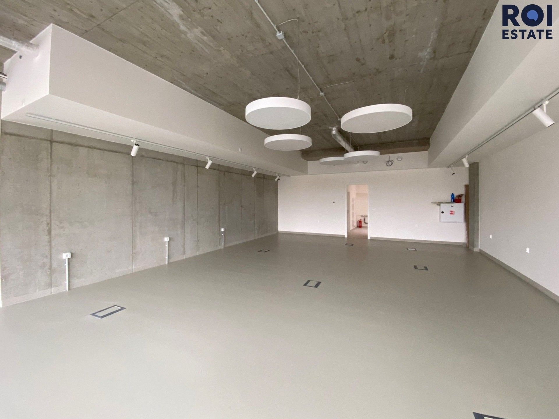 Pronájem komerčního prostoru 145 m² - foto 6