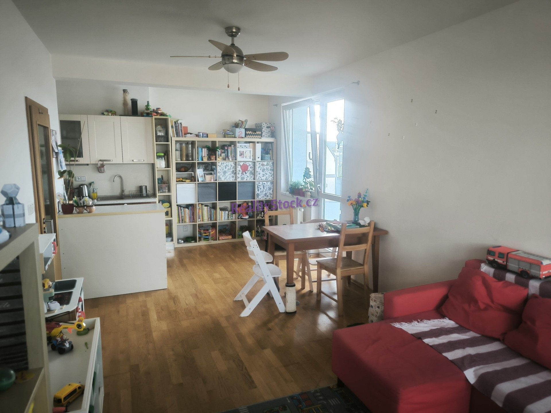 Pronájem bytu 2+kk 65 m² - foto 9