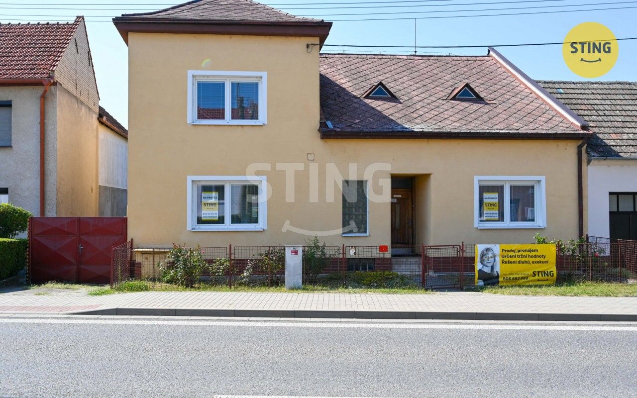 Prodej domu 210 m² - foto 1