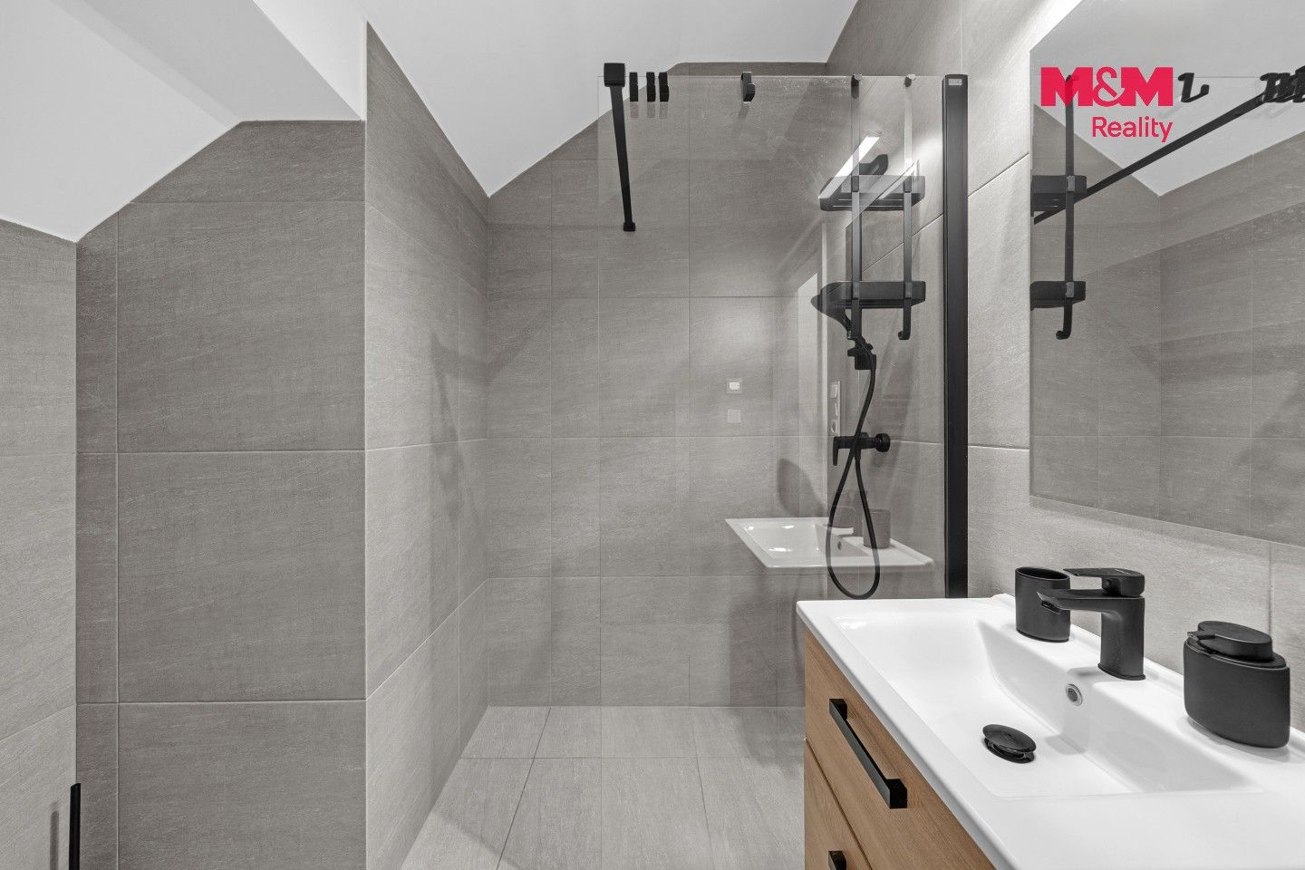 Prodej bytu 3+kk 77 m² - foto 10