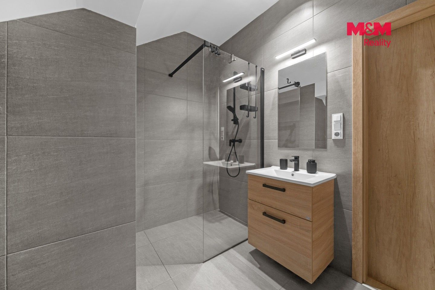 Prodej bytu 3+kk 77 m² - foto 11