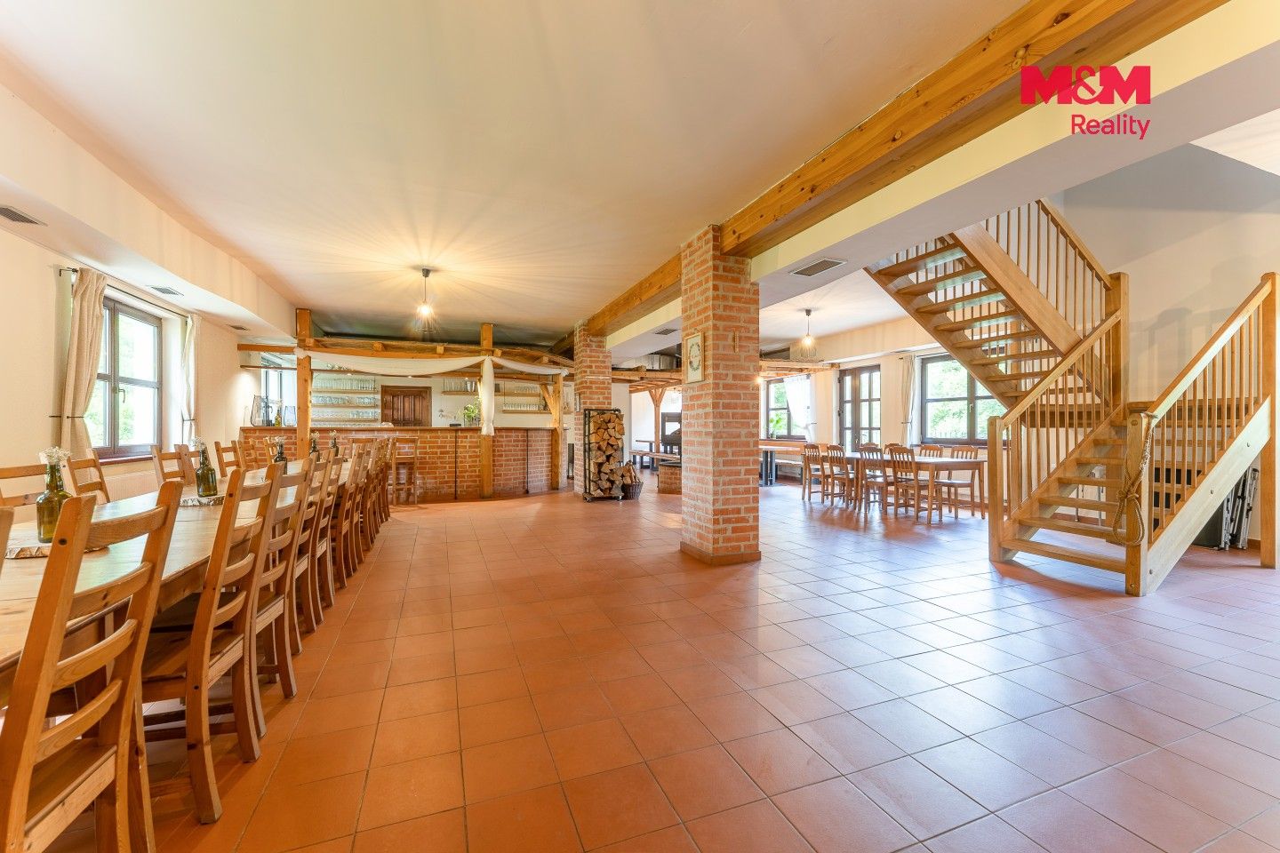 Prodej komerčního prostoru 443 m² - foto 4