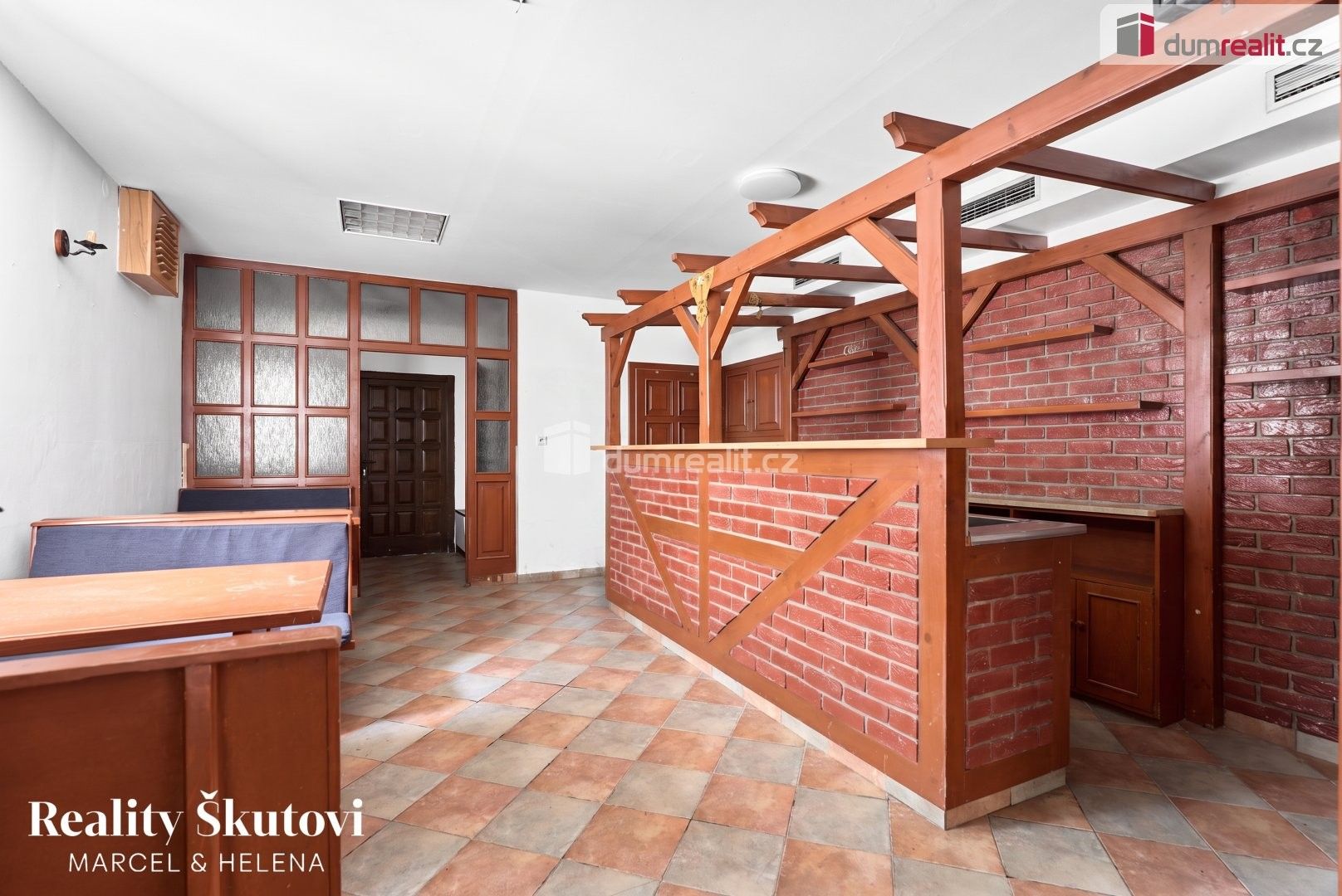 Prodej nemovitosti 350 m² - foto 5