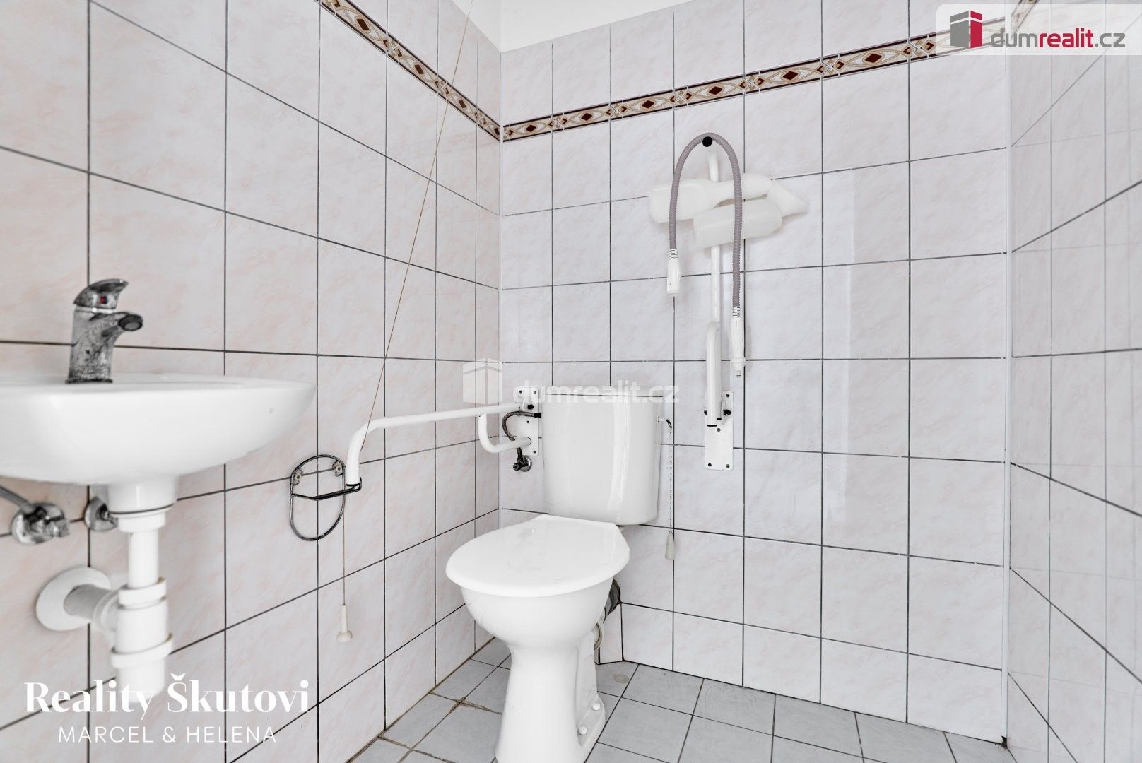 Prodej nemovitosti 350 m² - foto 14