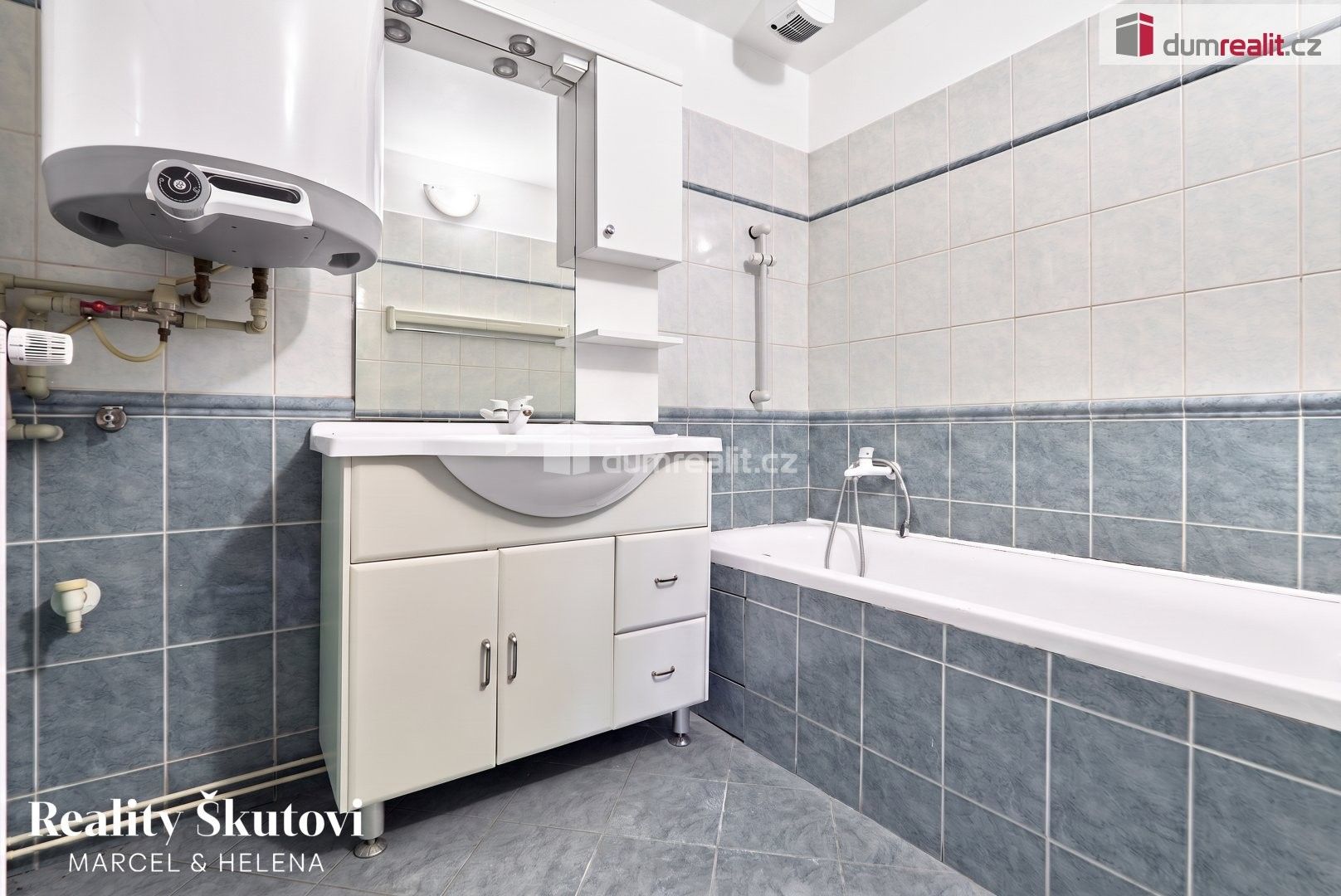 Prodej nemovitosti 350 m² - foto 17
