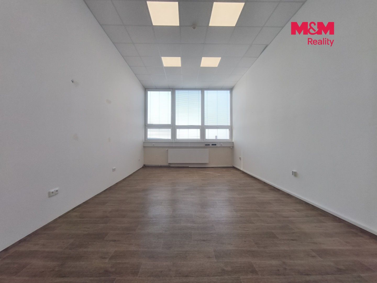 Pronájem komerčního prostoru 383 m² - foto 6