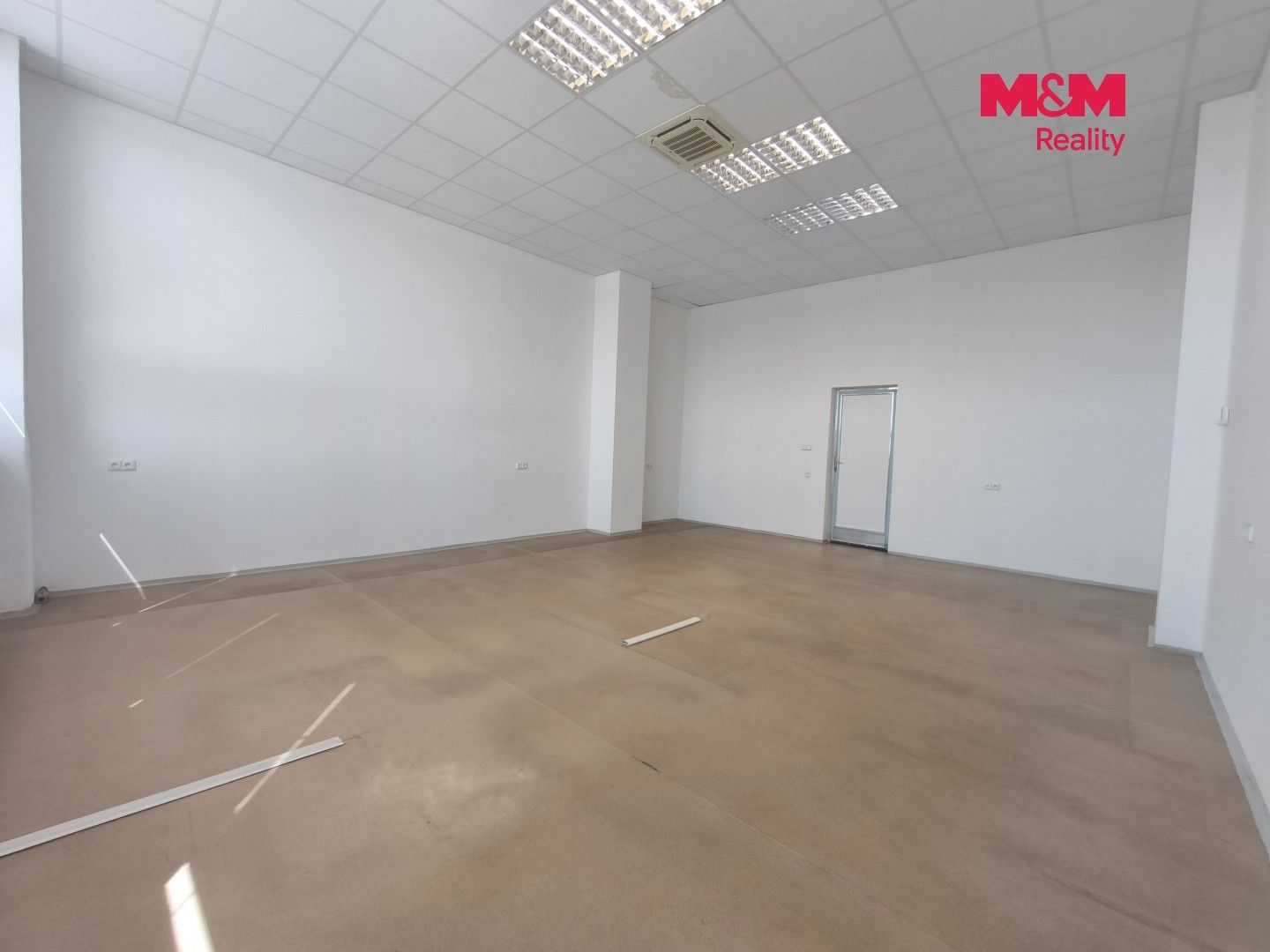 Pronájem komerčního prostoru 383 m² - foto 7