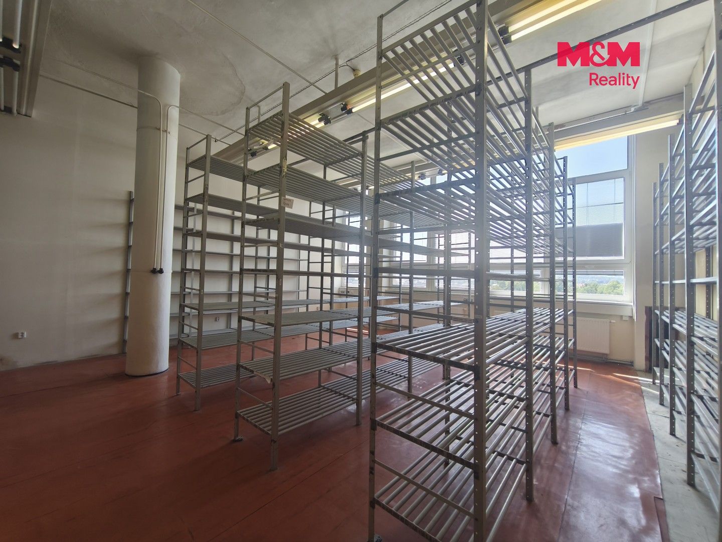 Pronájem komerčního prostoru 383 m² - foto 8