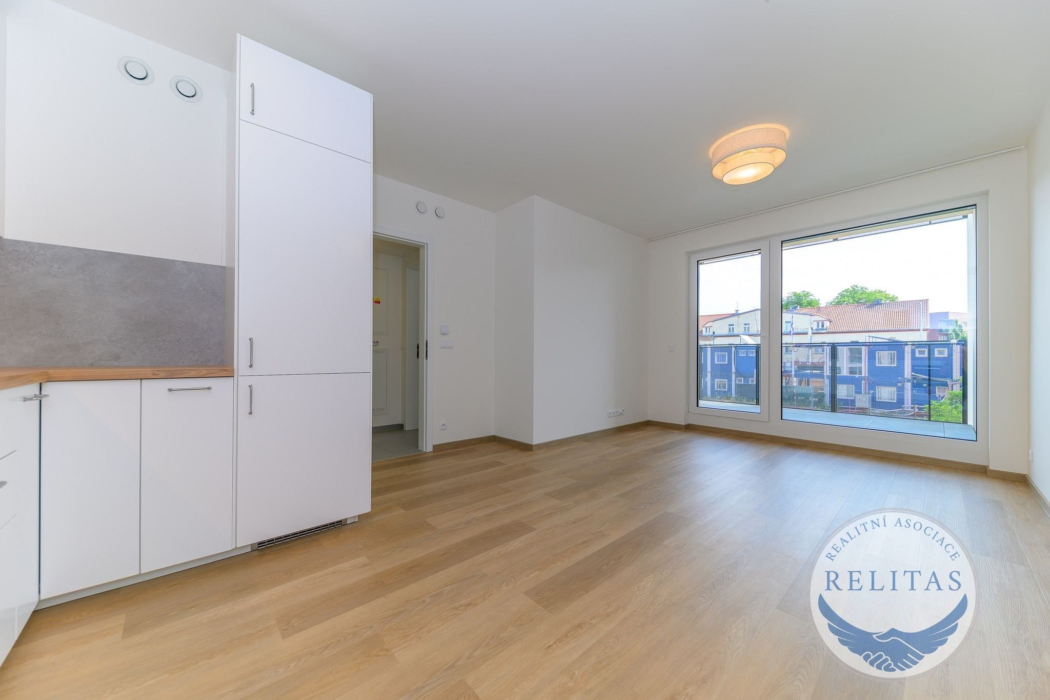 Pronájem bytu 2+kk 47 m² - foto 2
