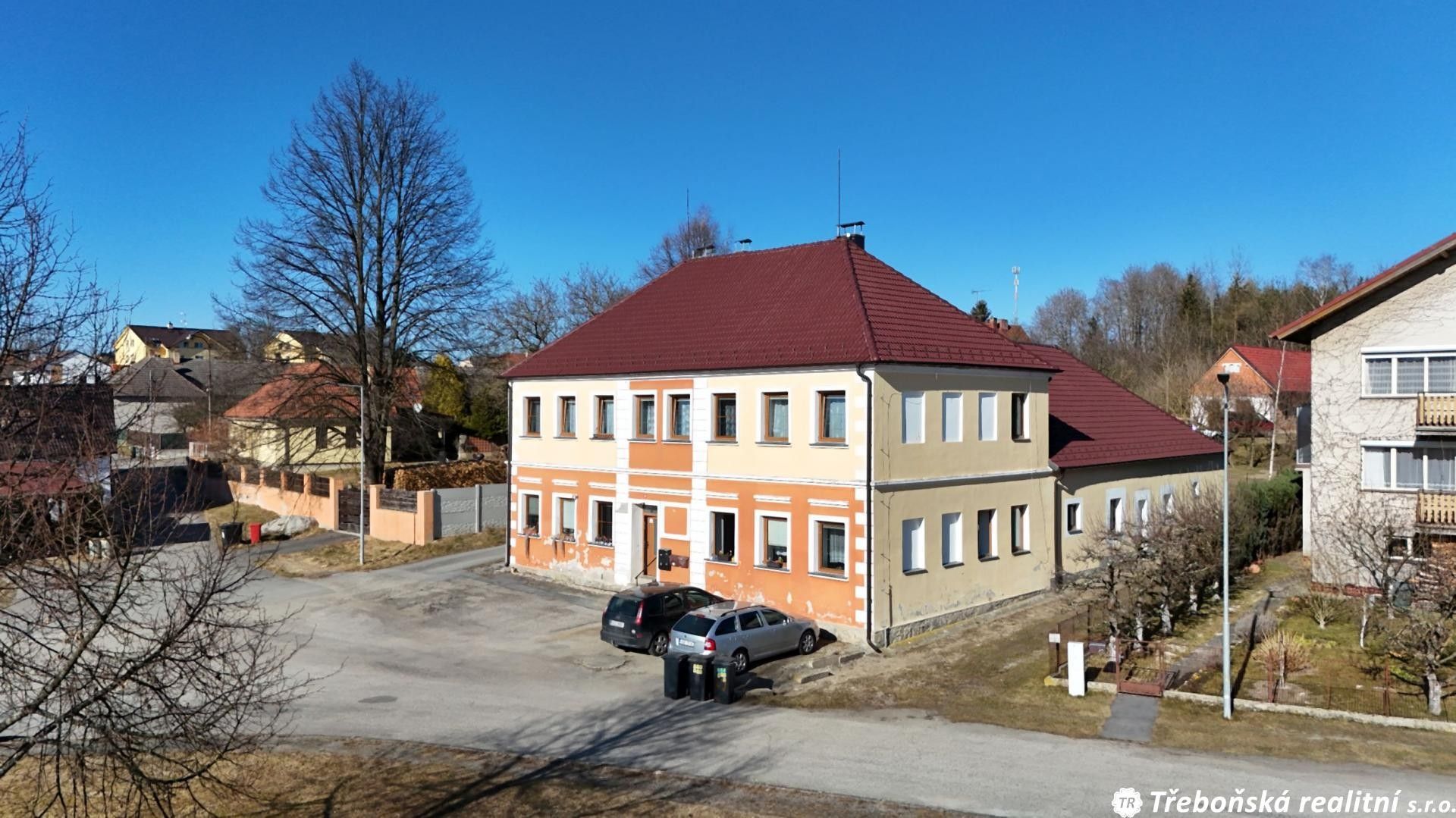 Prodej komerčního prostoru 445 m² - foto 3