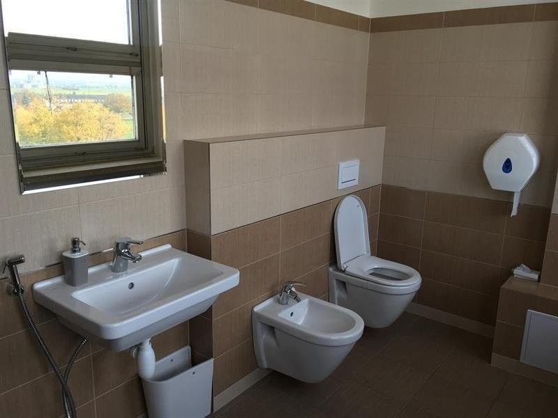 Pronájem komerčního prostoru 23 m² - foto 5