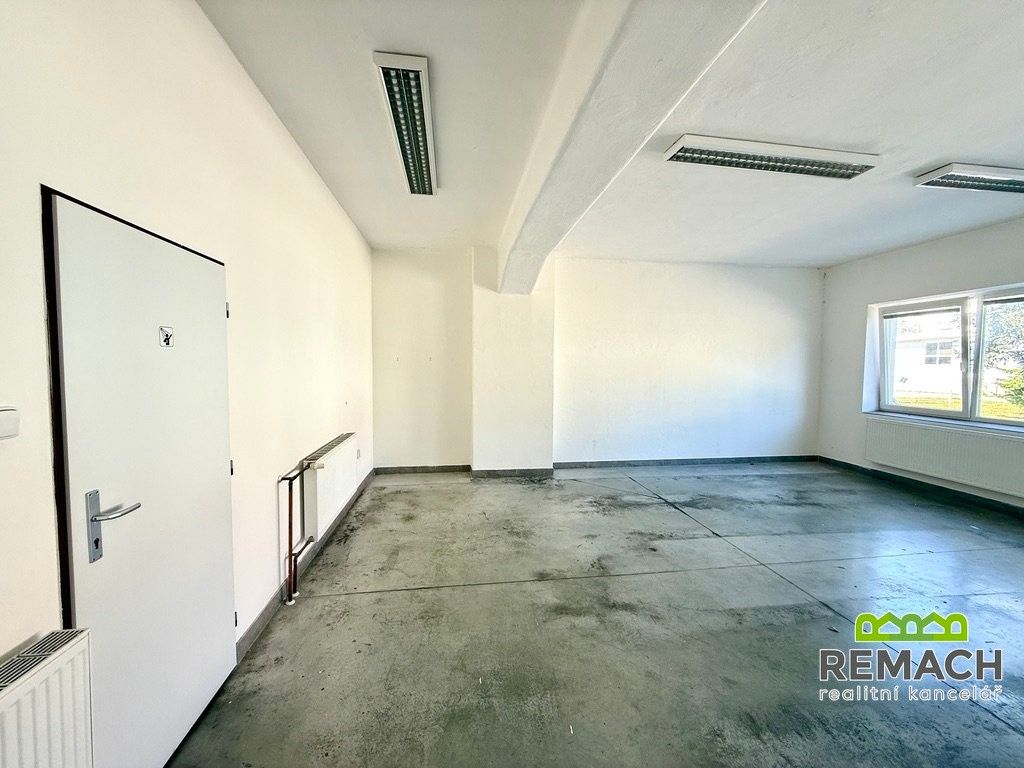 Pronájem komerčního prostoru 54 m² - foto 5