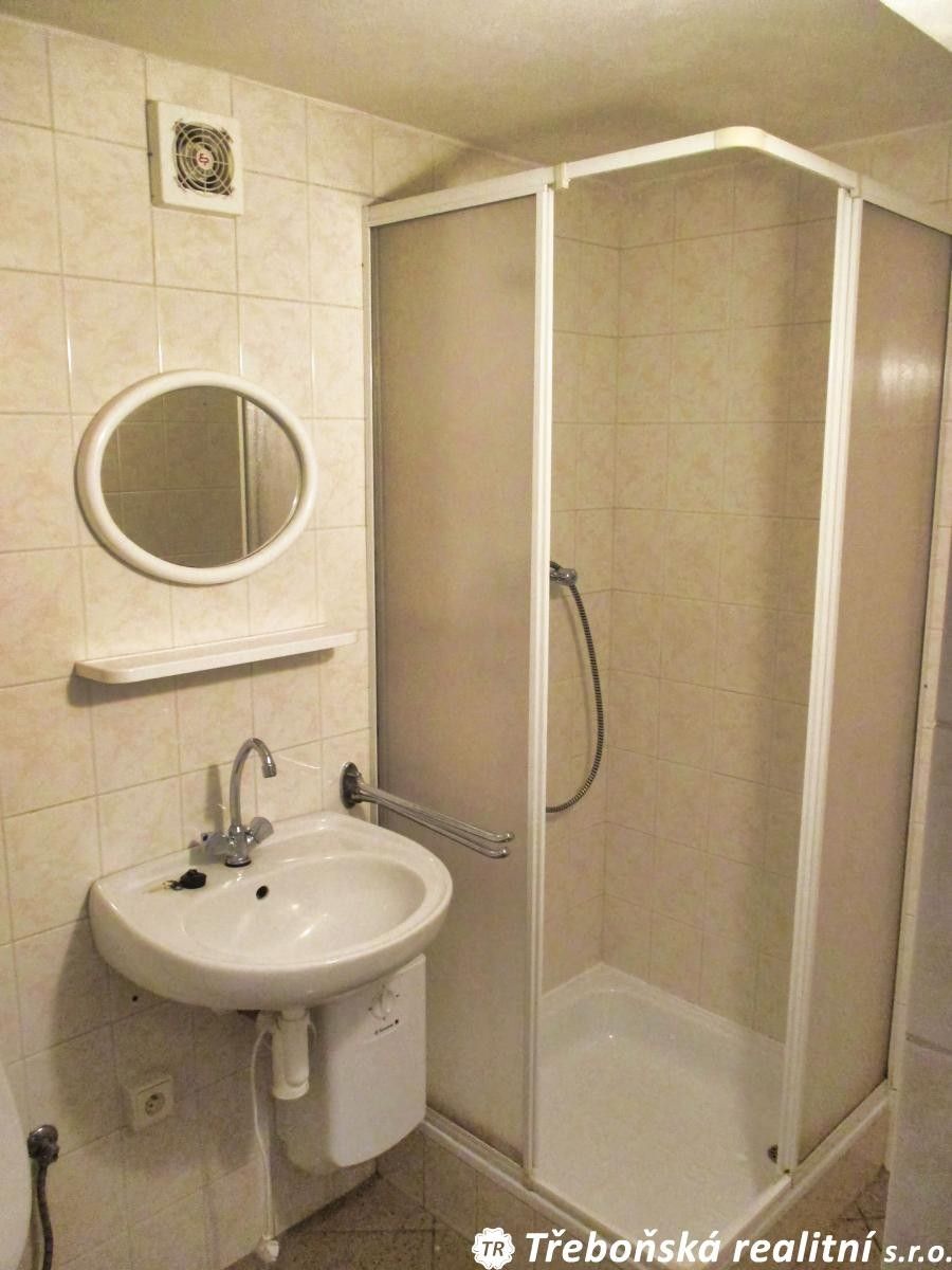 Prodej komerčního prostoru 445 m² - foto 22