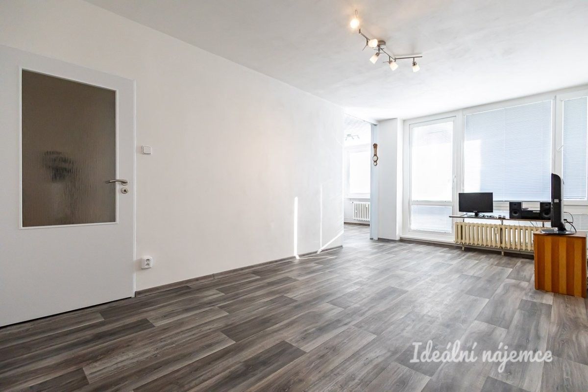 Pronájem bytu 3+1 67 m² - foto 6