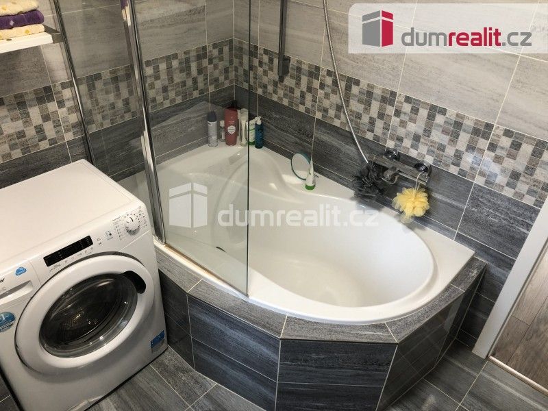 Pronájem bytu 2+1 60 m² - foto 6