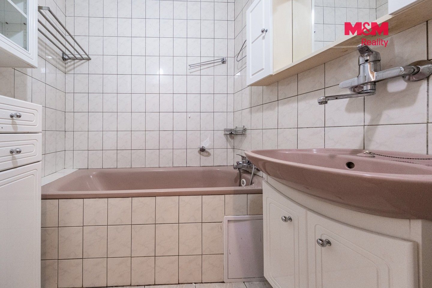Pronájem bytu 3+1 69 m² - foto 10