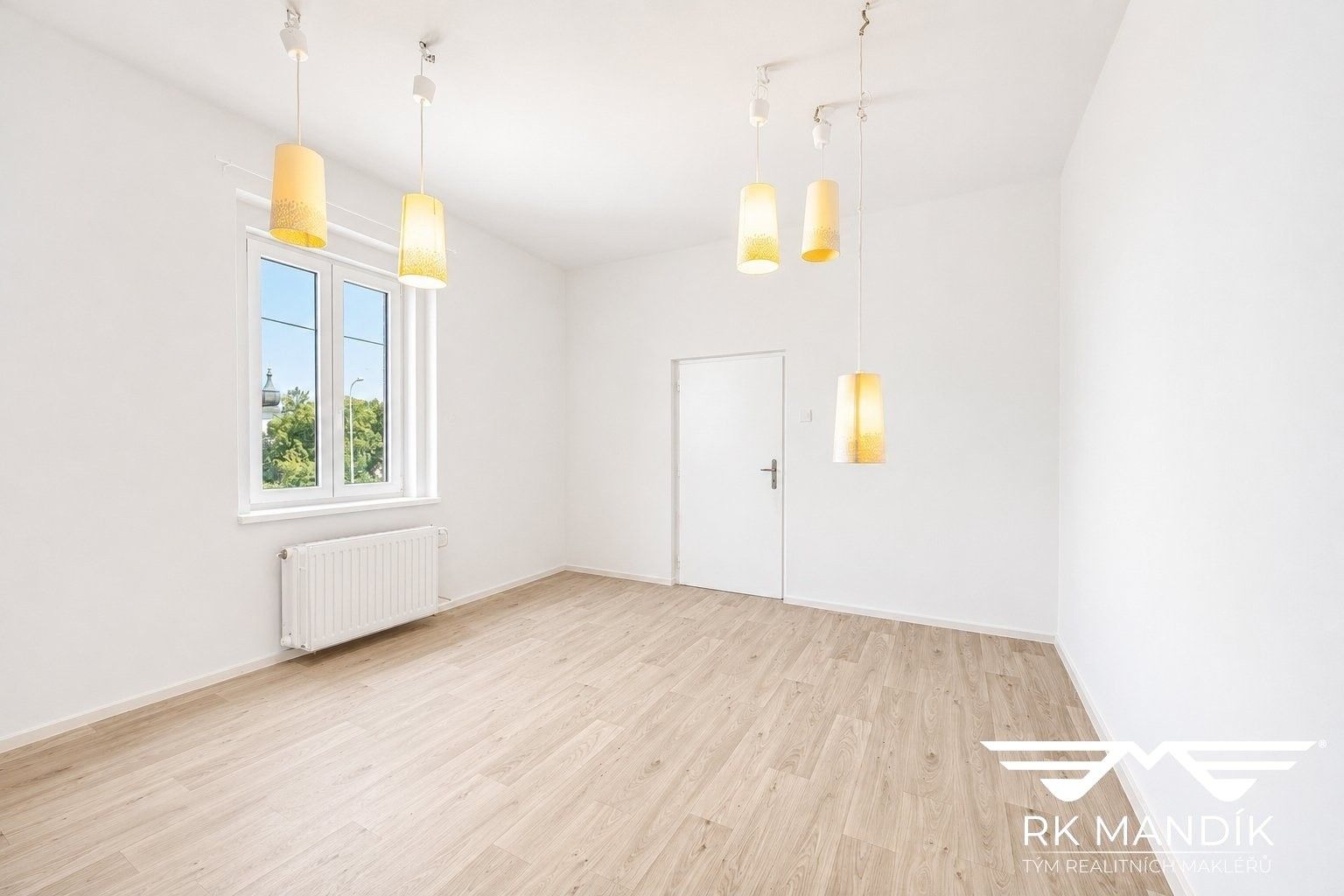Pronájem bytu 3+1 75 m² - foto 8