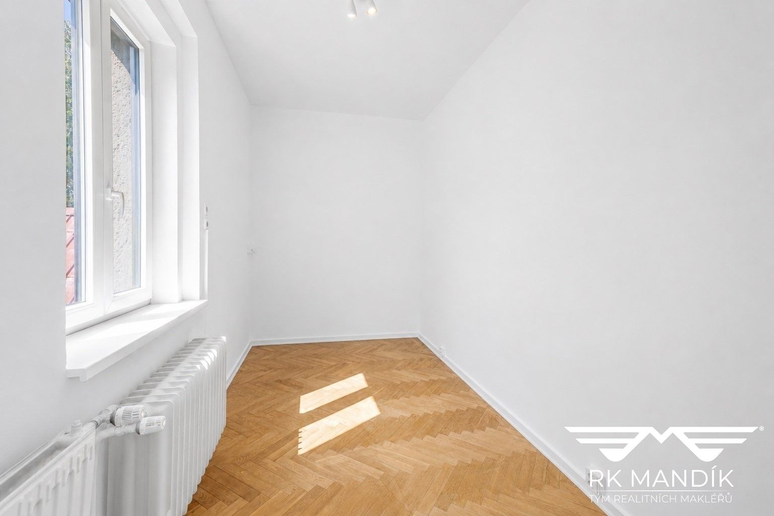 Pronájem bytu 3+1 75 m² - foto 10