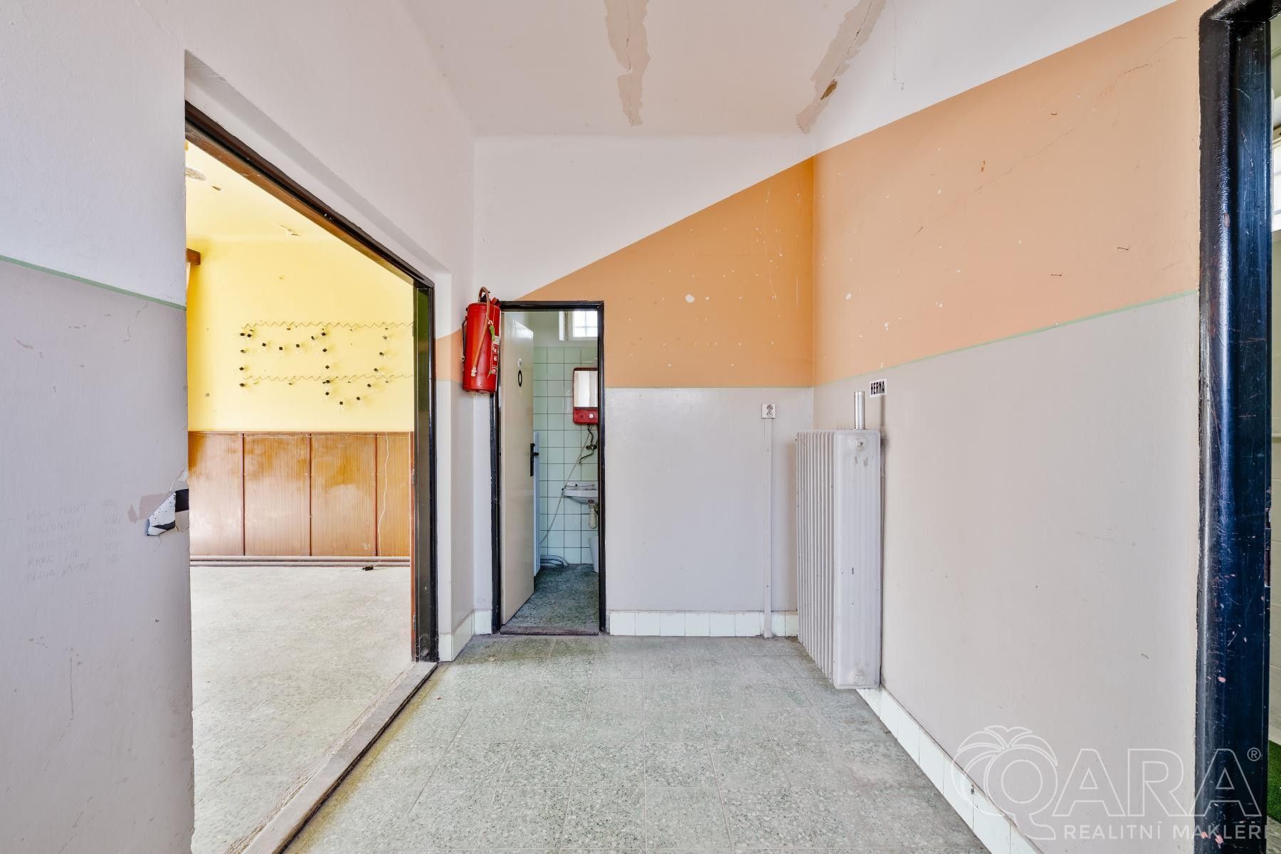 Prodej komerčního prostoru 82 m² - foto 17