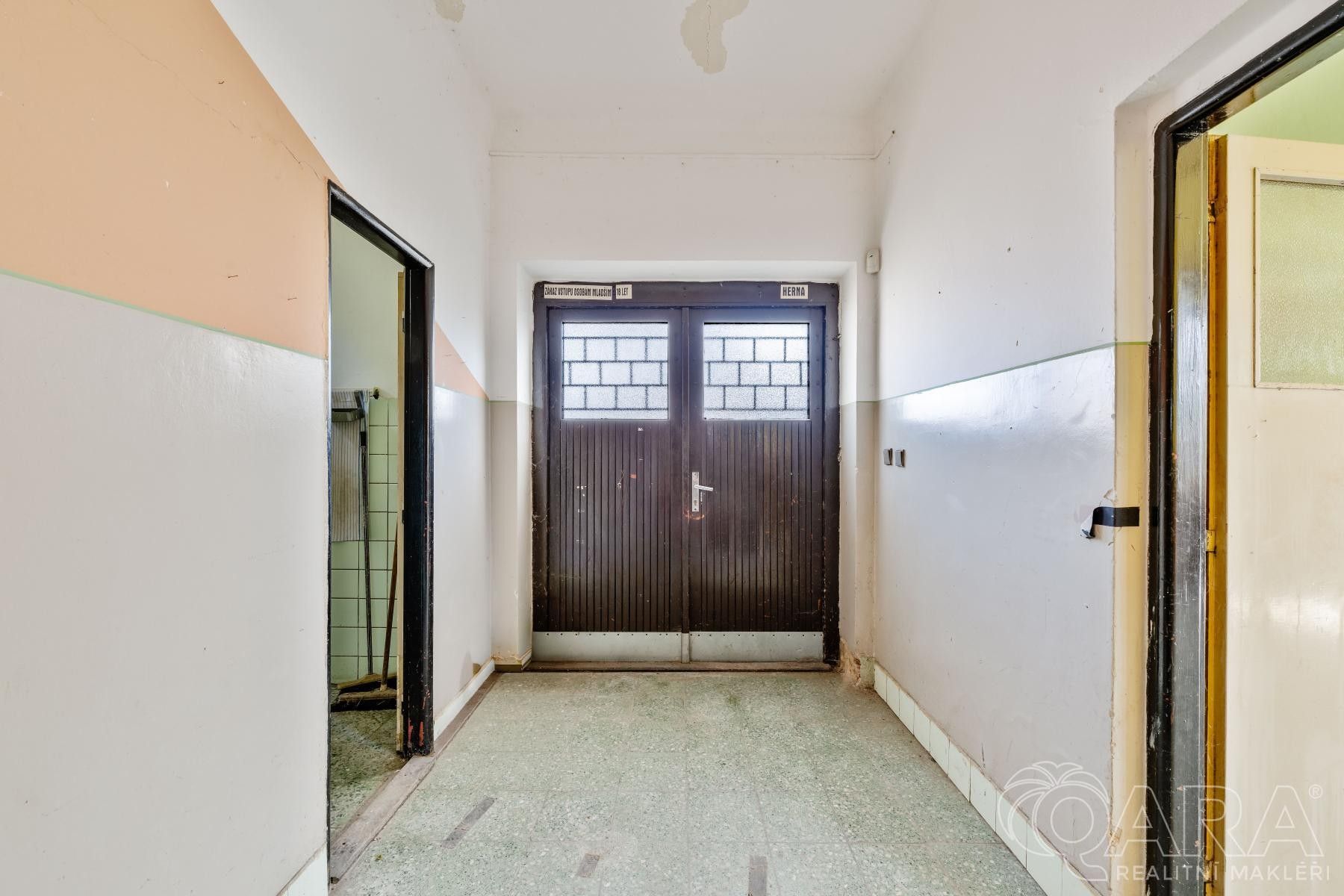 Prodej komerčního prostoru 82 m² - foto 18